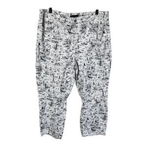 Charter club Bristol Capri white navy tropical lighthouse beach size 16